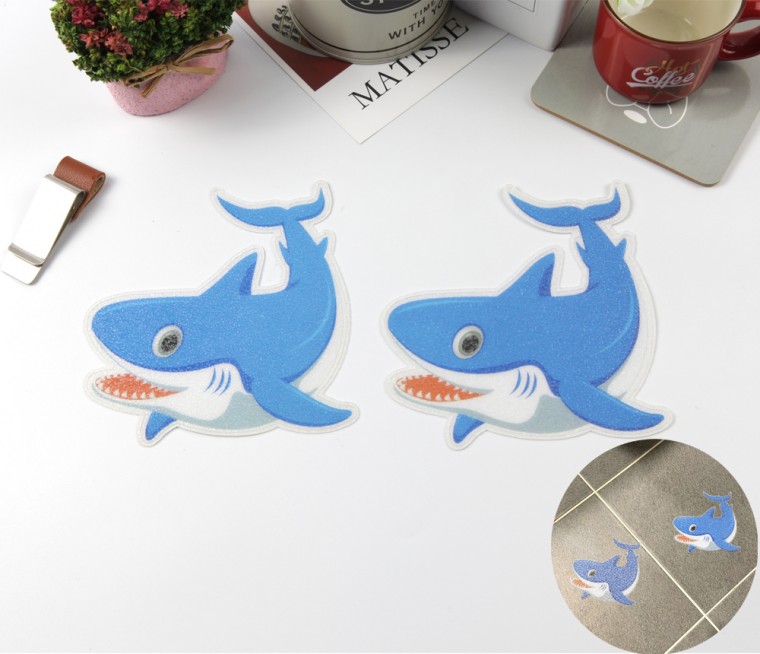 Băng dính chống trượt trường mẫu giáo Shark 1P