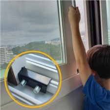 2 miếng màu đen đơn giản chặn cửa sổ khung cố định thiết bị khóa an toàn nút mở ngăn chặn khung cửa sổ phòng chống tội phạm