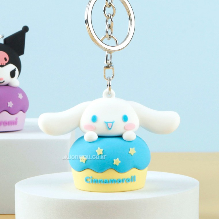 Móc khóa hình bánh Sanrio-Cinnamoroll