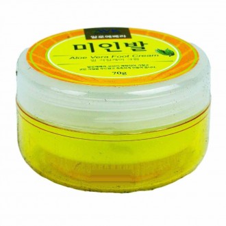 Kem Chăm Sóc Da Chết Chân Aloe Vera Beauty 70g