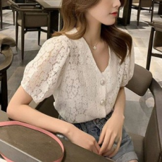 Áo sơ mi ren cổ chữ V xuyên thấu áo sơ mi ren overfit kiểu cardigan hoa cúc họa tiết hoa nữ tính