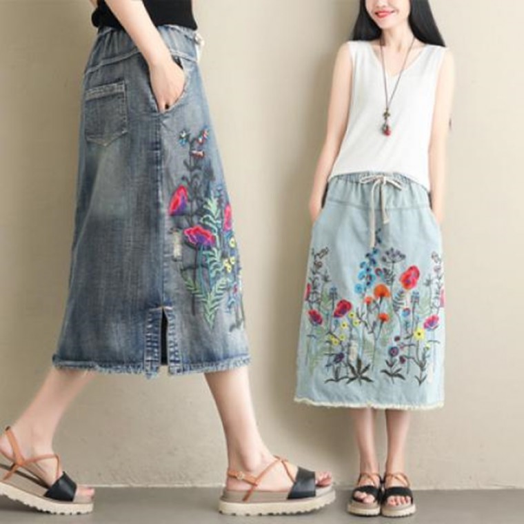 G84550 Chân váy denim thêu cổ điển váy dài