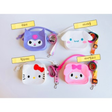 Túi đeo chéo Sanrio silicone vuông có tay cầm