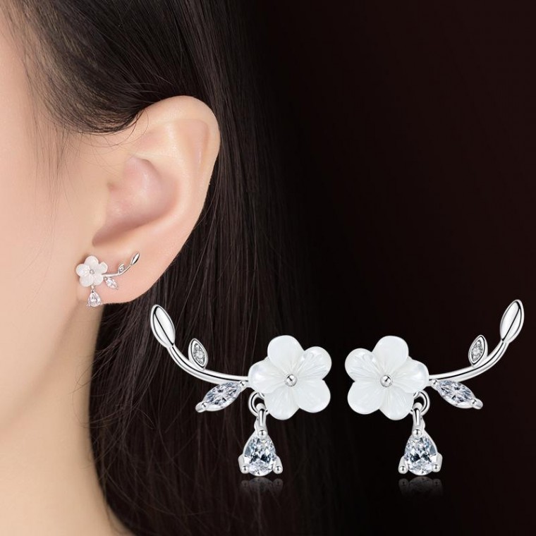 Bông tai ngọc trai zirconia S925 mùa xuân bông tai hoa mận