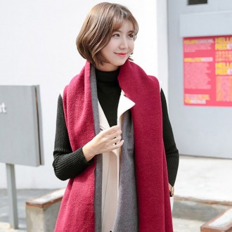 Khăn choàng bằng len cashmere mềm có chức năng như một chiếc khăn choàng với nhiều màu sắc khác nhau ở cả hai mặt