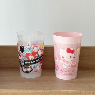 Cốc đánh răng dài kỷ niệm 50 năm Sanrio Hello Kitty 2 loại cốc đánh răng