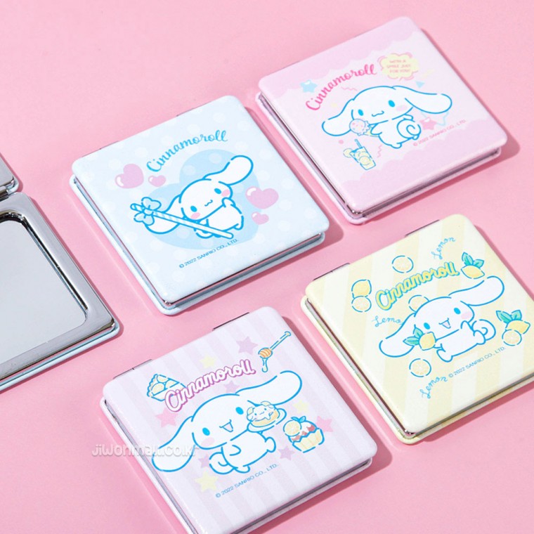 Gương cầm tay vuông Sanrio Cinnamoroll-Ngẫu nhiên