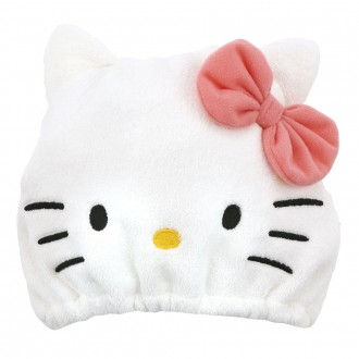 Mũ khăn Hello Kitty của vận động viên trượt băng