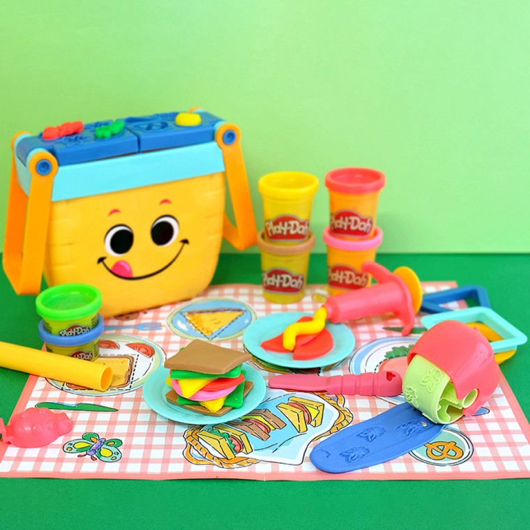 Bộ giỏ dã ngoại Play-Doh (F6916)