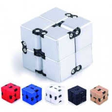 [Giảm một nửa giá] Fidget Cube/Fidget Pad Spinner Đồ chơi trẻ em Đồ chơi vui nhộn Pop It Push Pop Play tại nhà