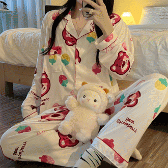 (Công ty TNHH BK) Bộ Pyjama Gấu Đỏ Lớn