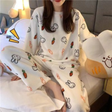 (Công ty TNHH BK) Bộ Pyjama sợi nhỏ cà rốt thỏ