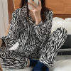 bộ pijama ngựa vằn