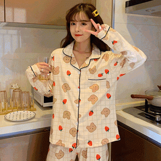 Bộ Pyjama Gấu Dâu