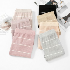 Quần sọc bên trong quần lót cotton 9/4 màu pastel