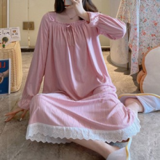 Áo Bé Gái Ren Điểm Một Bộ Đồ Ngủ Homewear Hàng Ngày Đáng Yêu Tay Dài Mùa Xuân Thu Đơn Giản Thời Trang Hàng Ngày Đơn Giản