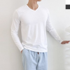 DGI1821 Áo thun cotton dài tay chữ V cơ bản cho nam