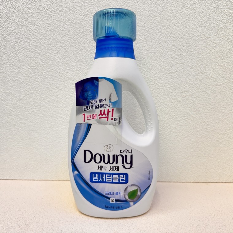 Nước Giặt Downy 1L Mùi Sạch Xanh