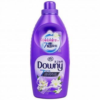 Downy Khử Mùi Power Nước Xả Vải Tập Trung Cực Cao Trà Trắng Và Lily 1L 1ea