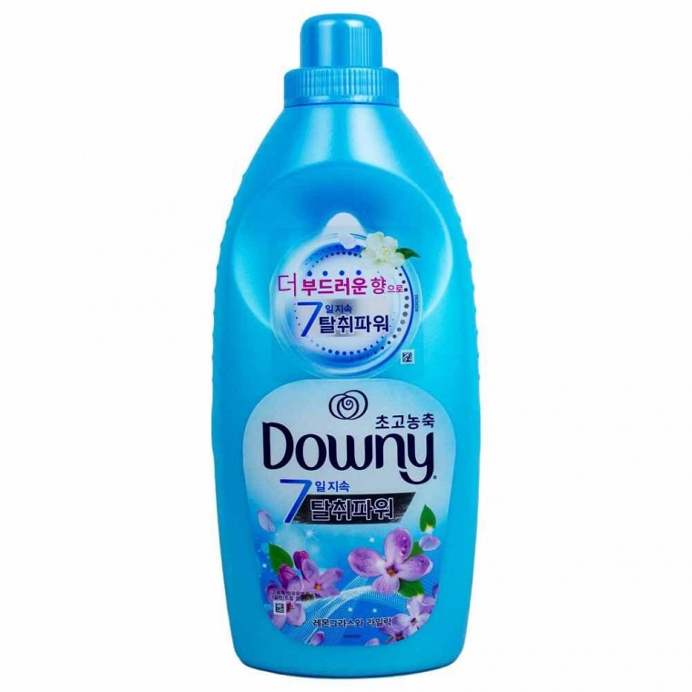 Nước Xả Vải Siêu Đậm Downy Khử Mùi Xanh Sả 1L 1ea