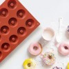 Khuôn Silicon Donut Tròn Savarin Mini 18 Miếng