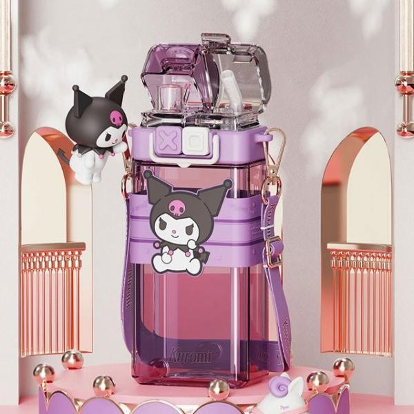 Chai nước có ống hút dài nắp đôi Sanrio Kurumi Chai nước cầm tay 520ml