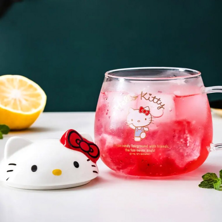 Cốc thủy tinh nắp ba chiều Sanrio Hello Kitty 400ml