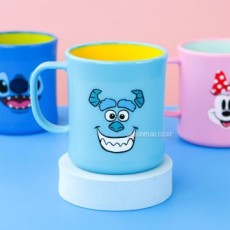 Cốc có tay cầm hai màu của Disney Sulli Kiyo