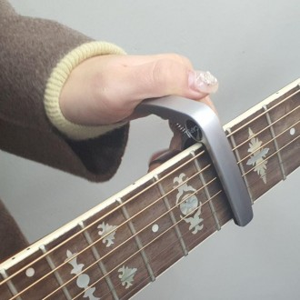 Capo Guitar cổ điển Bạc