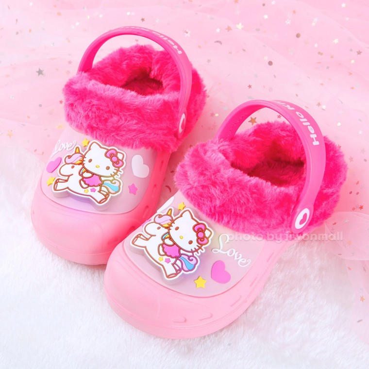 Dép Hello Kitty Louis LED thời tiết lạnh