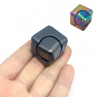 Đồ chơi người lớn bằng kim loại sang trọng Fidget Spinner Cube