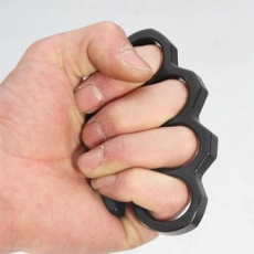 Thiết bị tự vệ Knuckle